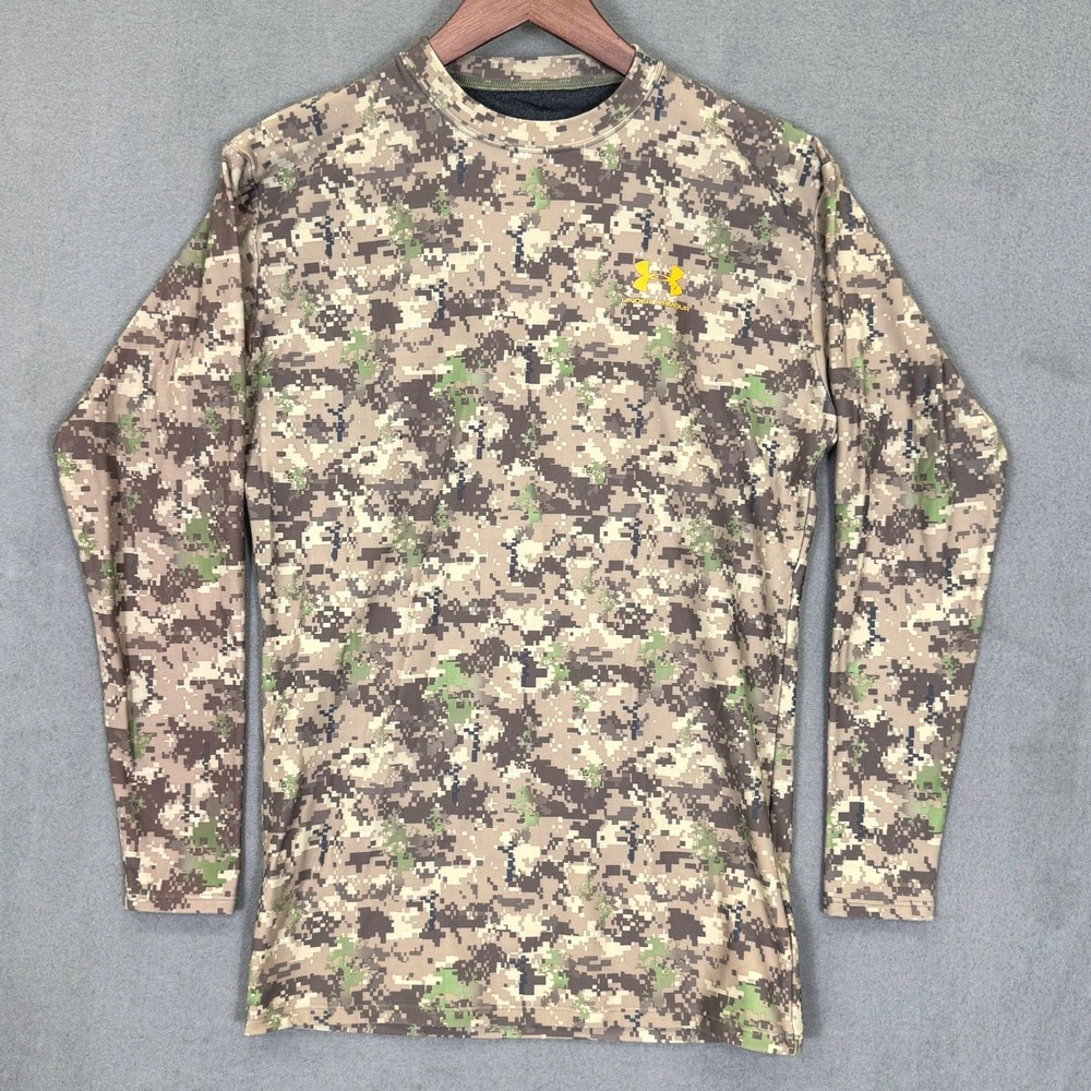 Under Armour Compression Shirt Women XL Camo Digital Hunting Base Layer Tactical
